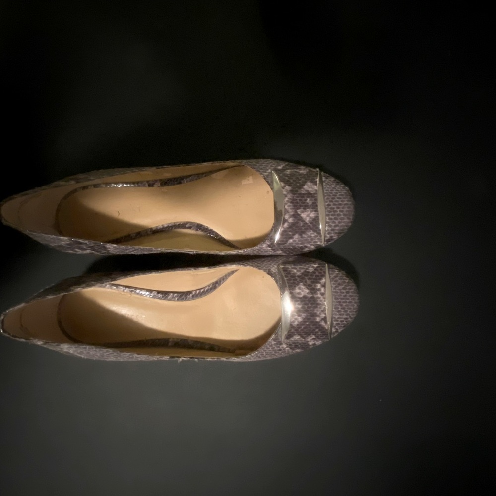 Nine West leopard flats